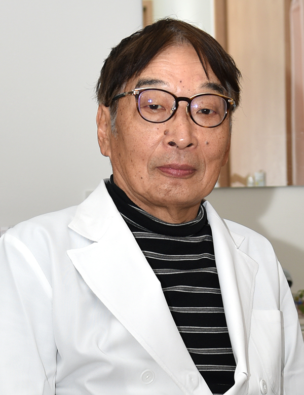 院長 中川